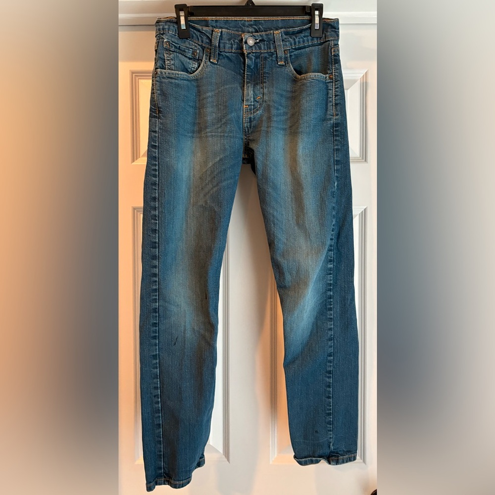 Levi’s 502 Jeans